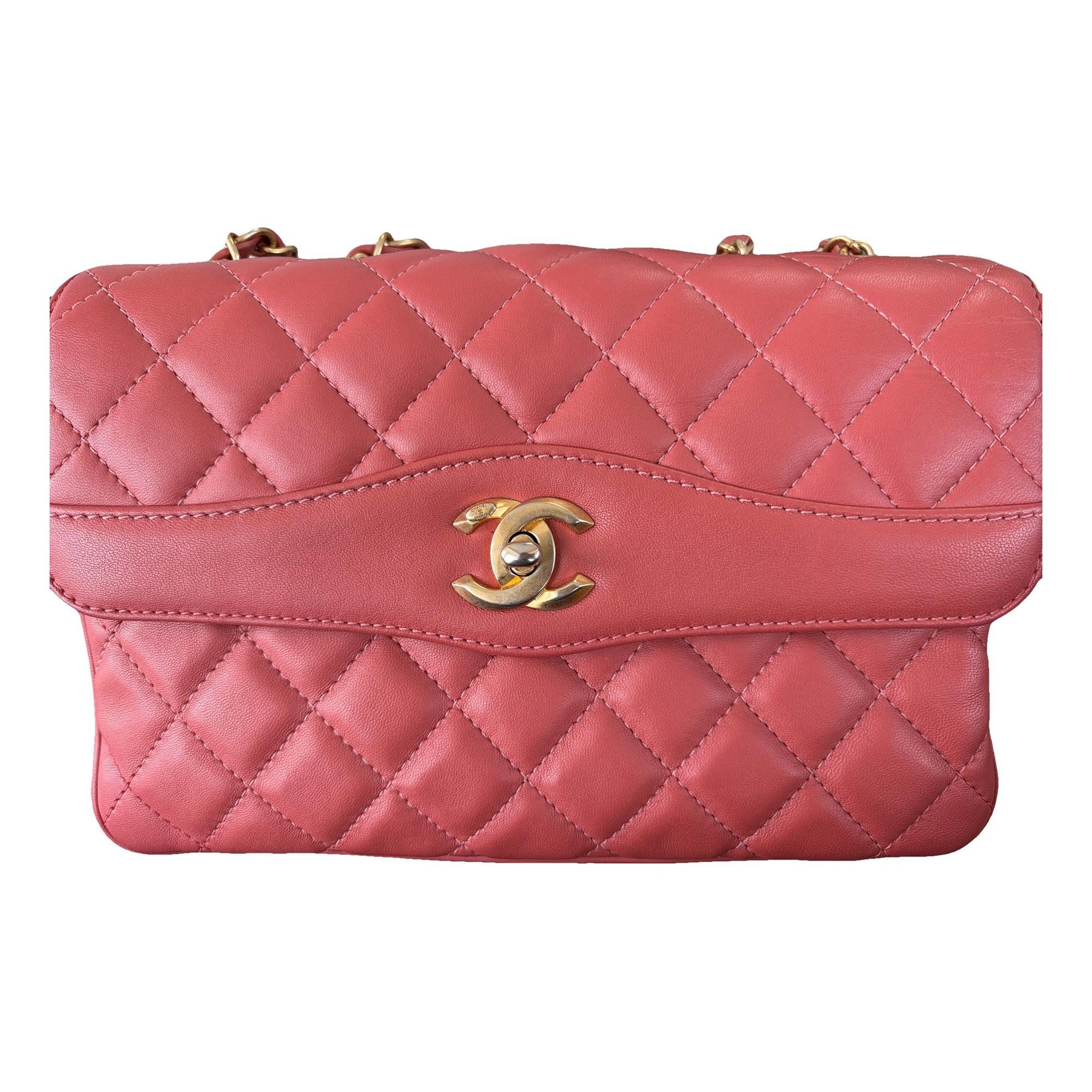 Timeless/Classique leather crossbody bag