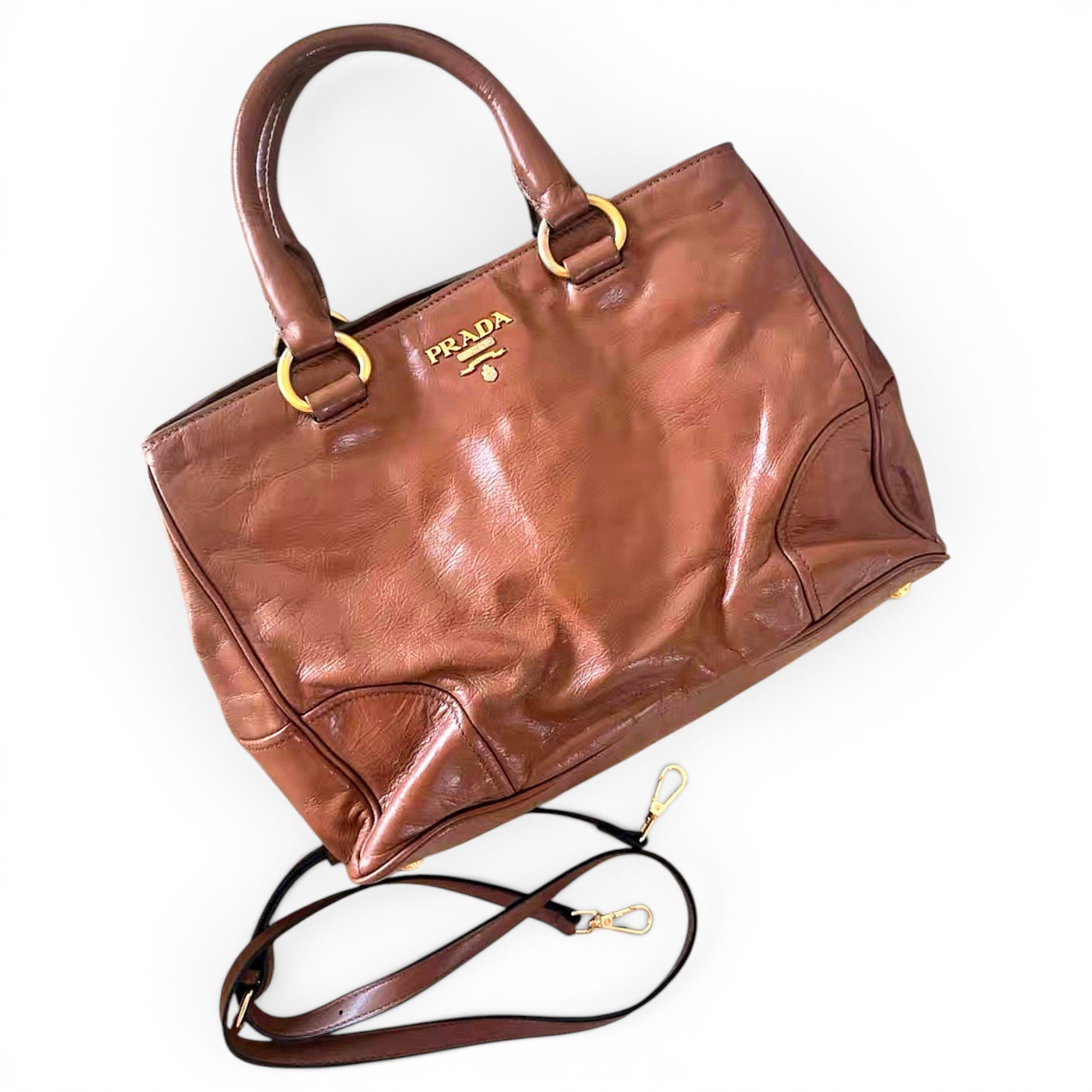 Leather handbag