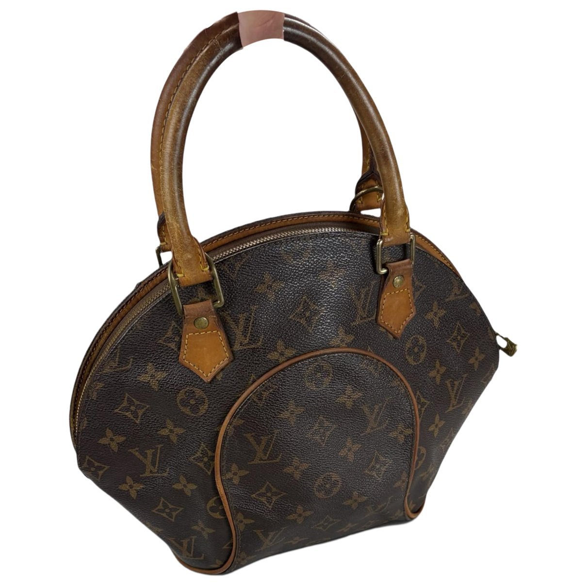 Ellipse leather handbag