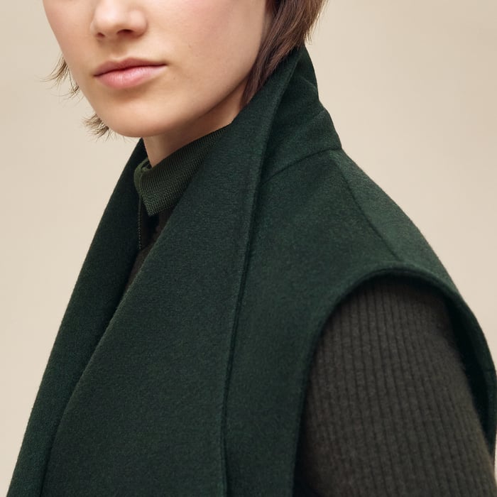 Vert Anglais Cashmere Sleeveless Short Vest