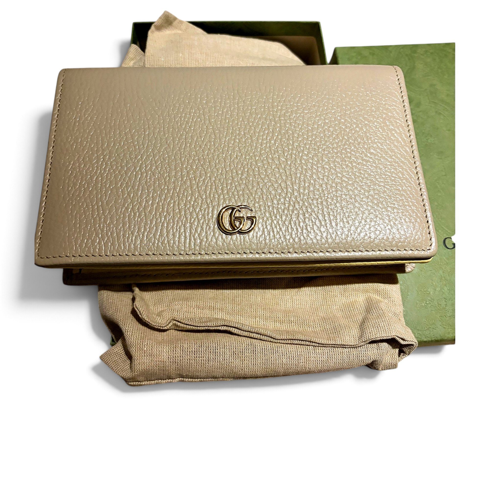 GG Marmont leather crossbody bag