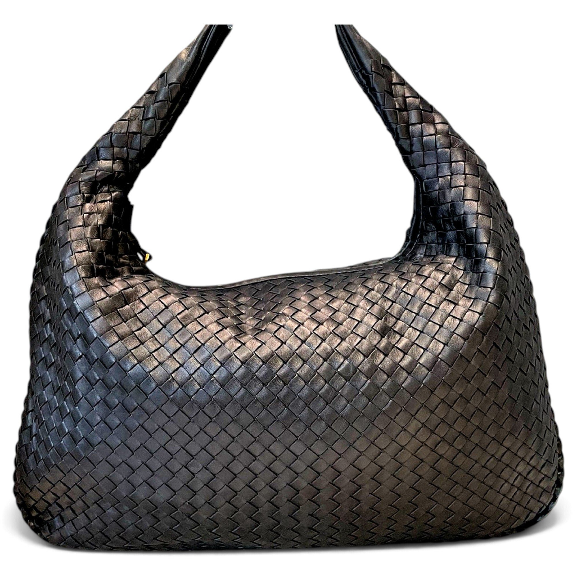 Veneta leather handbag