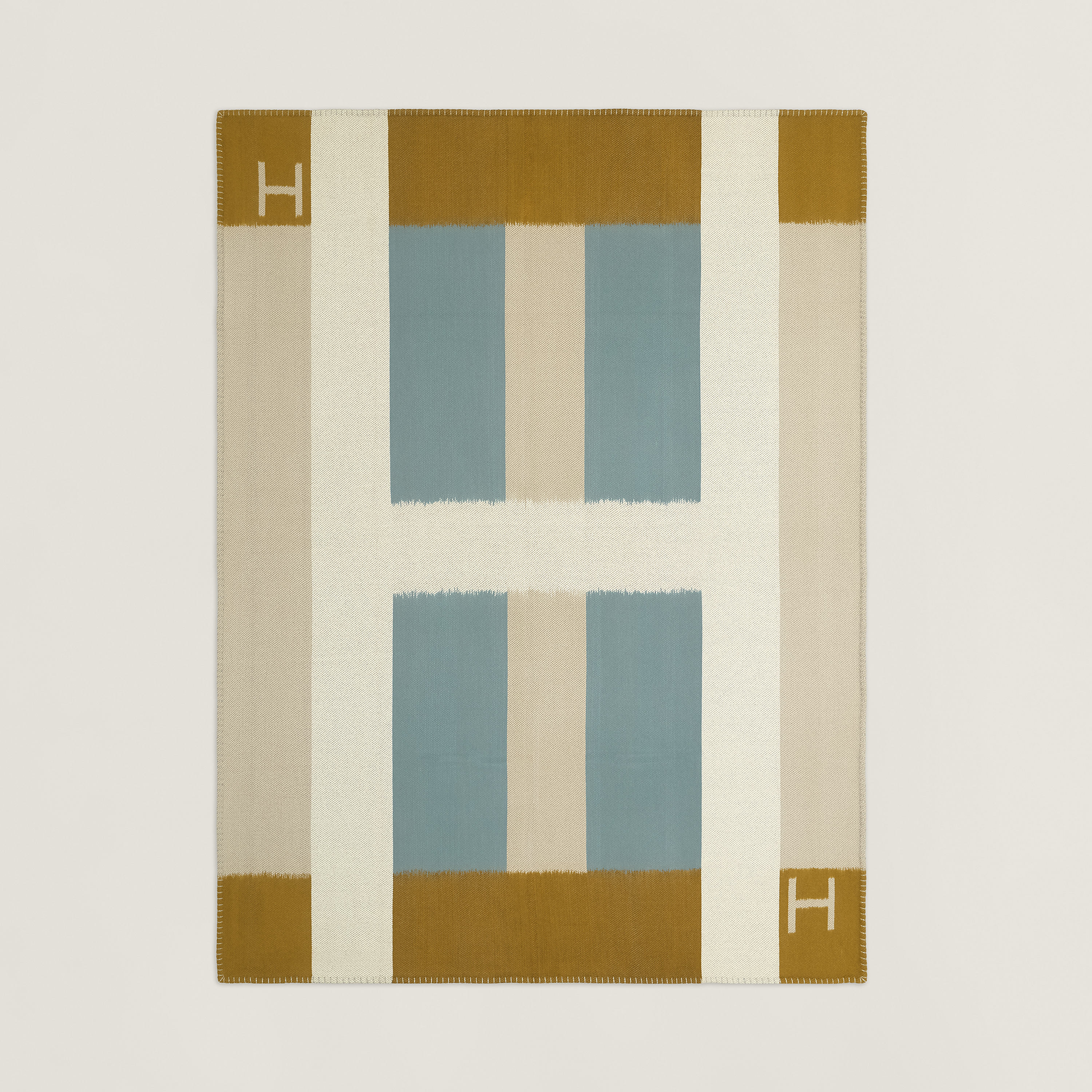Ikat H Echelle blanket