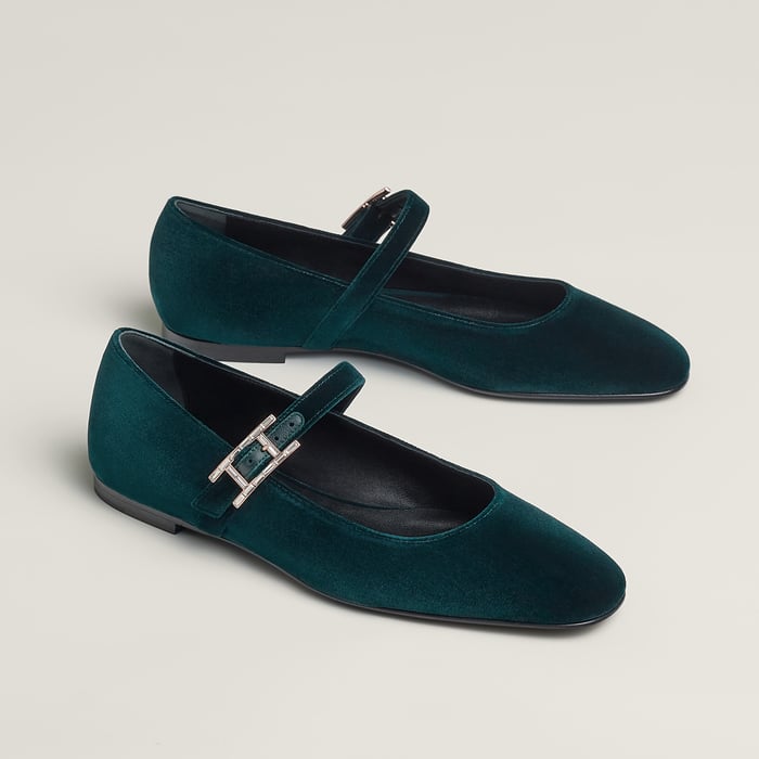 Hermès バレエシューズ 《ジェーン》 黒 | BagUSeek