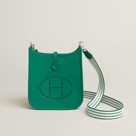 Evelyne 16 Amazone 백