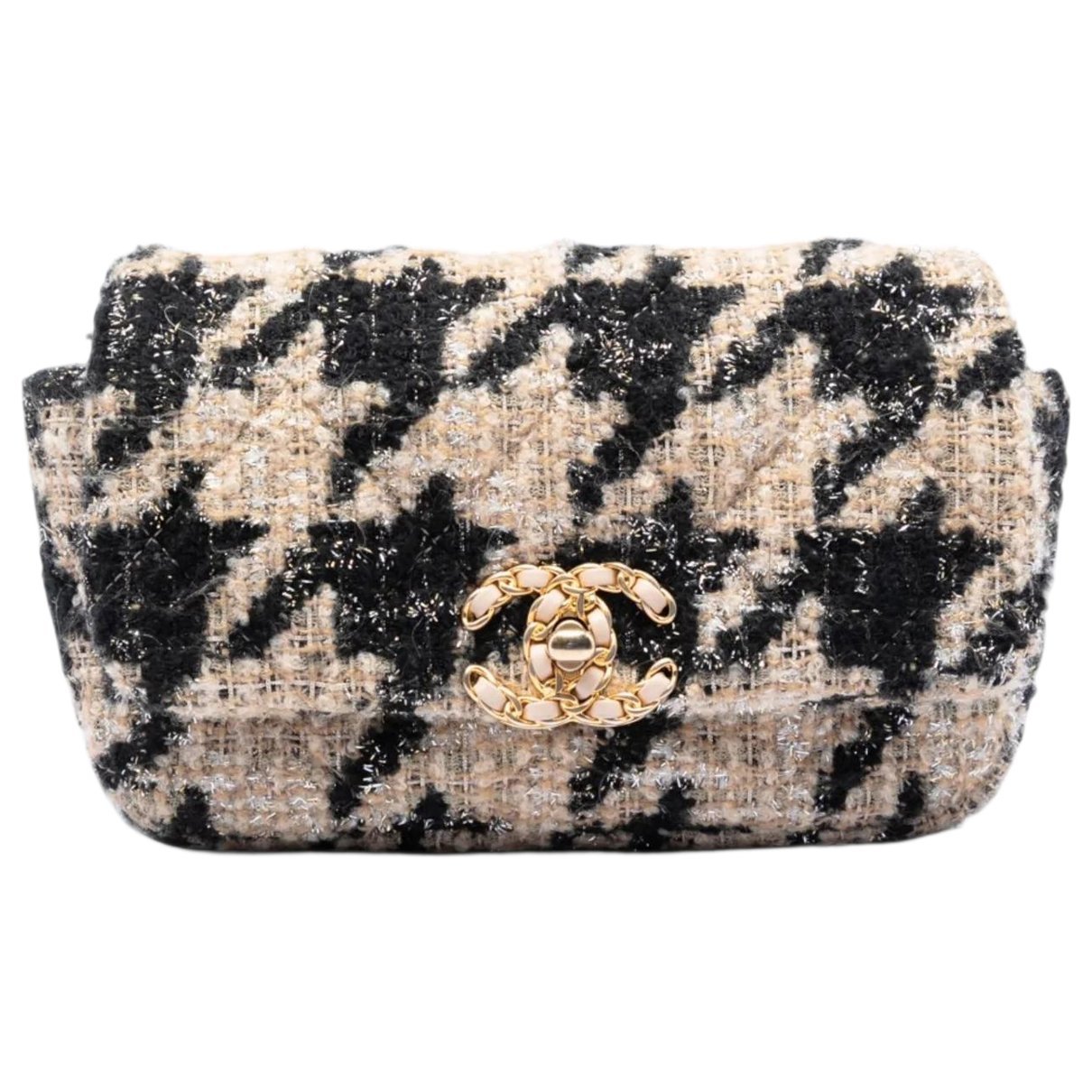 Chanel 19 cloth handbag