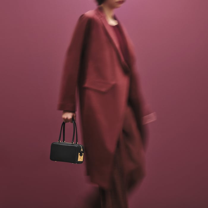 Noir Faubourg Express Bag