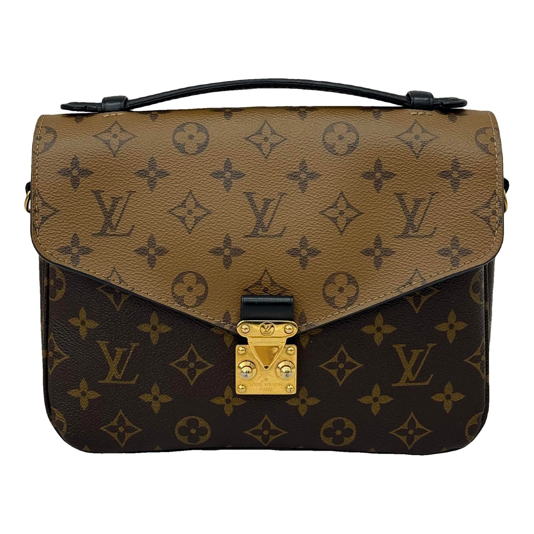 Metis leather handbag