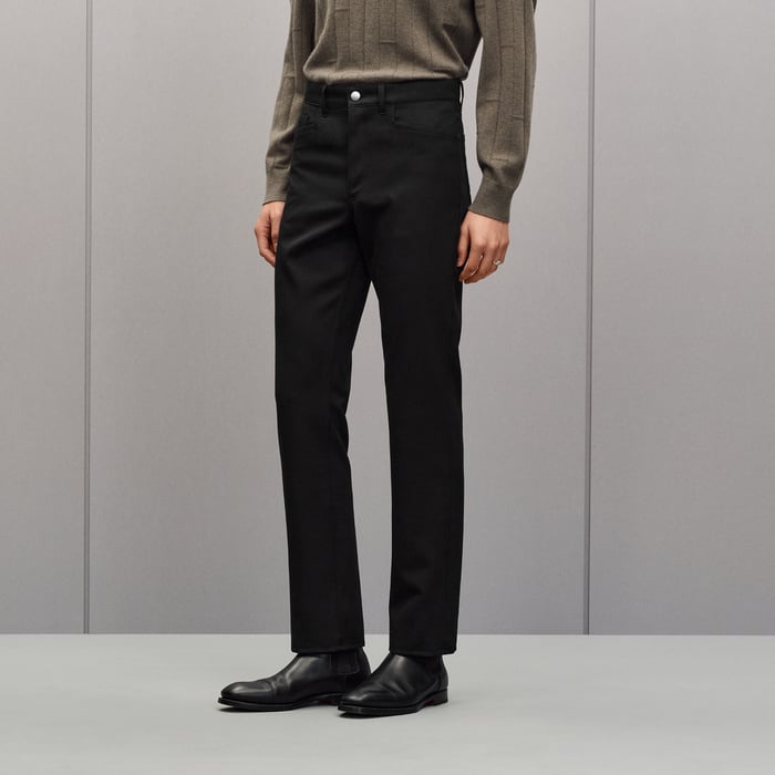 Noir Straight Cut Jeans