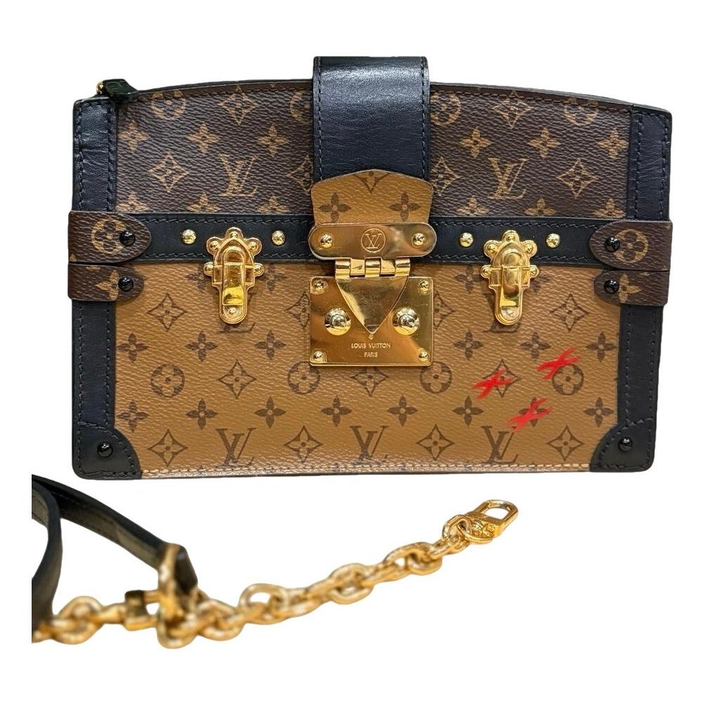 City Trunk leather handbag