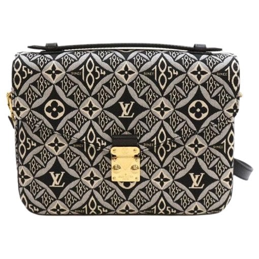 Clutch bag