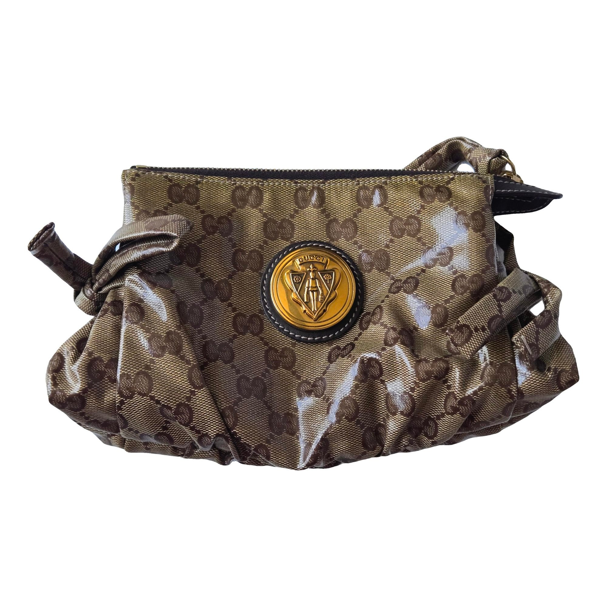 Hysteria cloth clutch bag