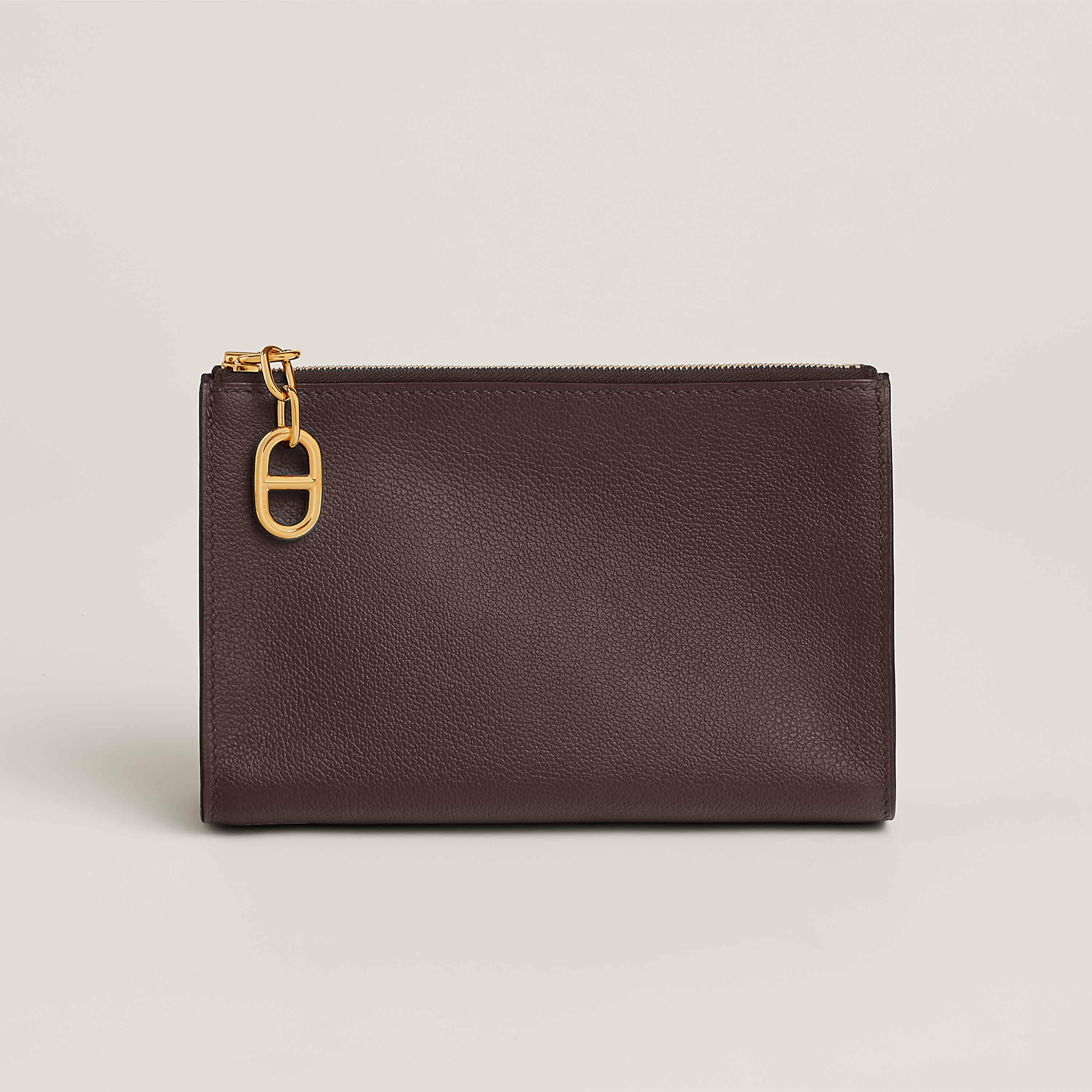 Hermès ポーチ 《ジップアンゴー》 PM シェーヌ・ダンクル 黒 | BagUSeek