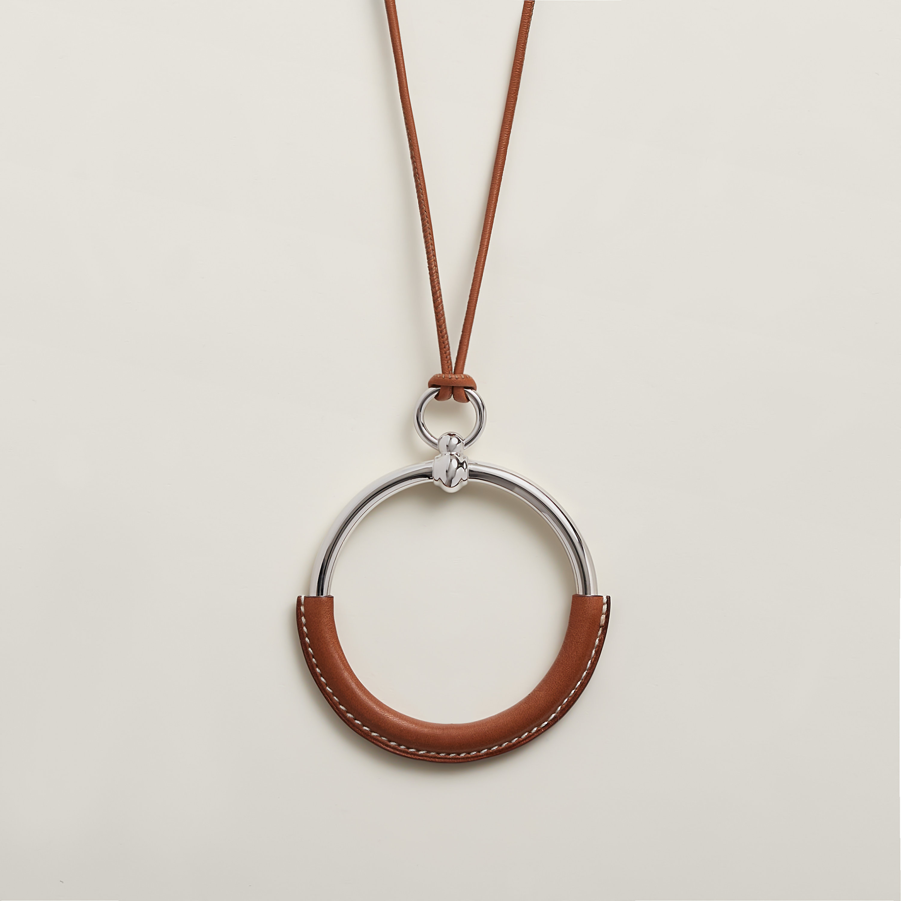 Loop pendant