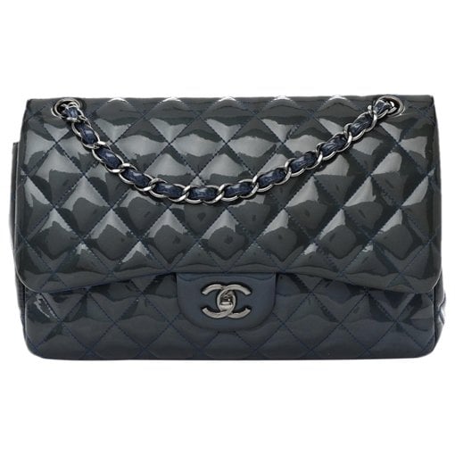Timeless/Classique patent leather handbag