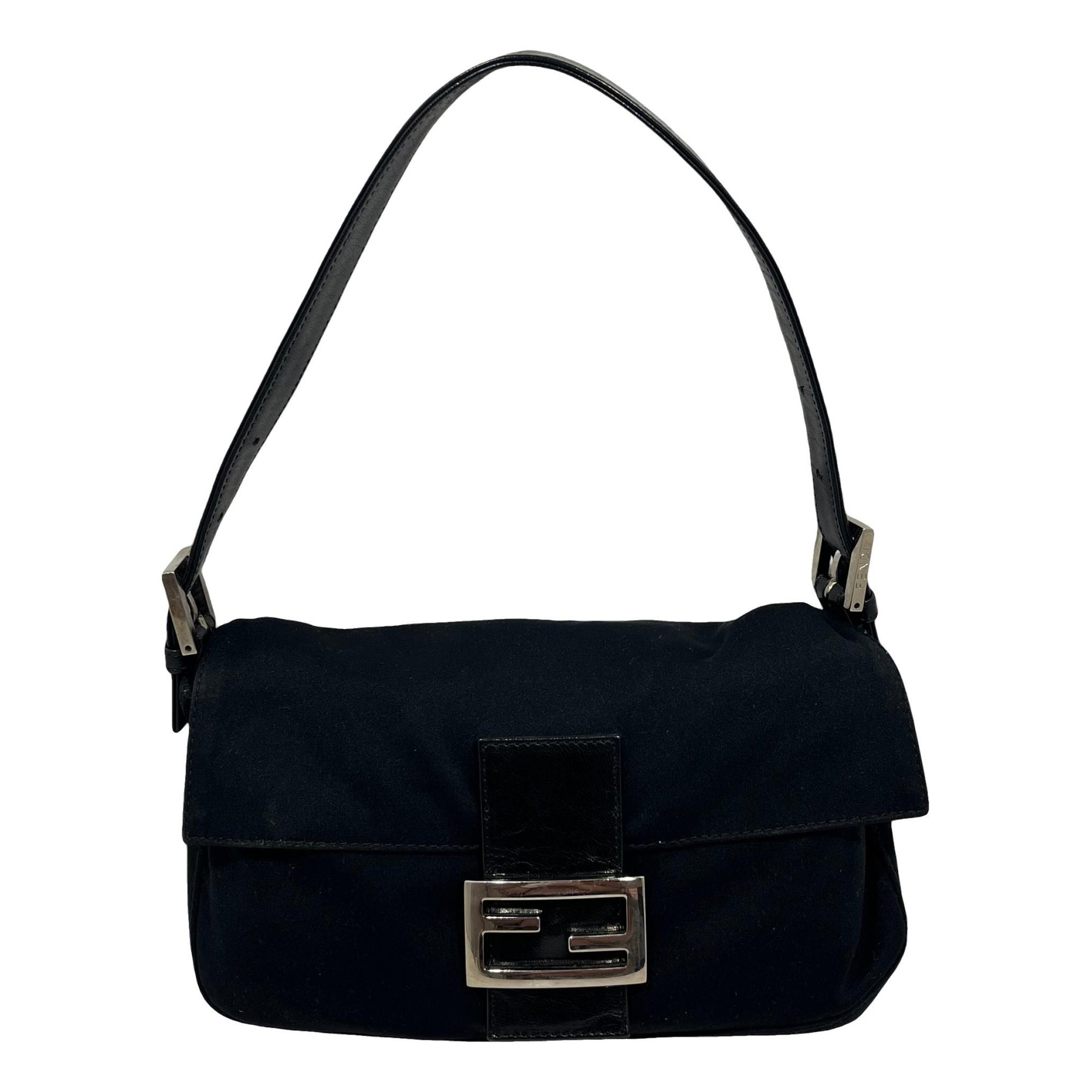 Baguette cloth handbag
