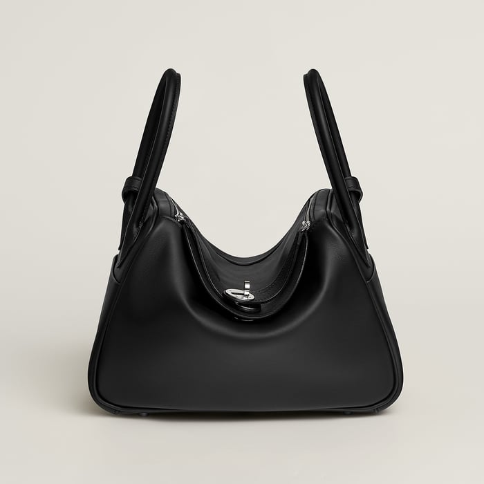 Hermès バッグ 《リンディ》 26 ヴェルソ 黒/ブルー・タイ | BagUSeek