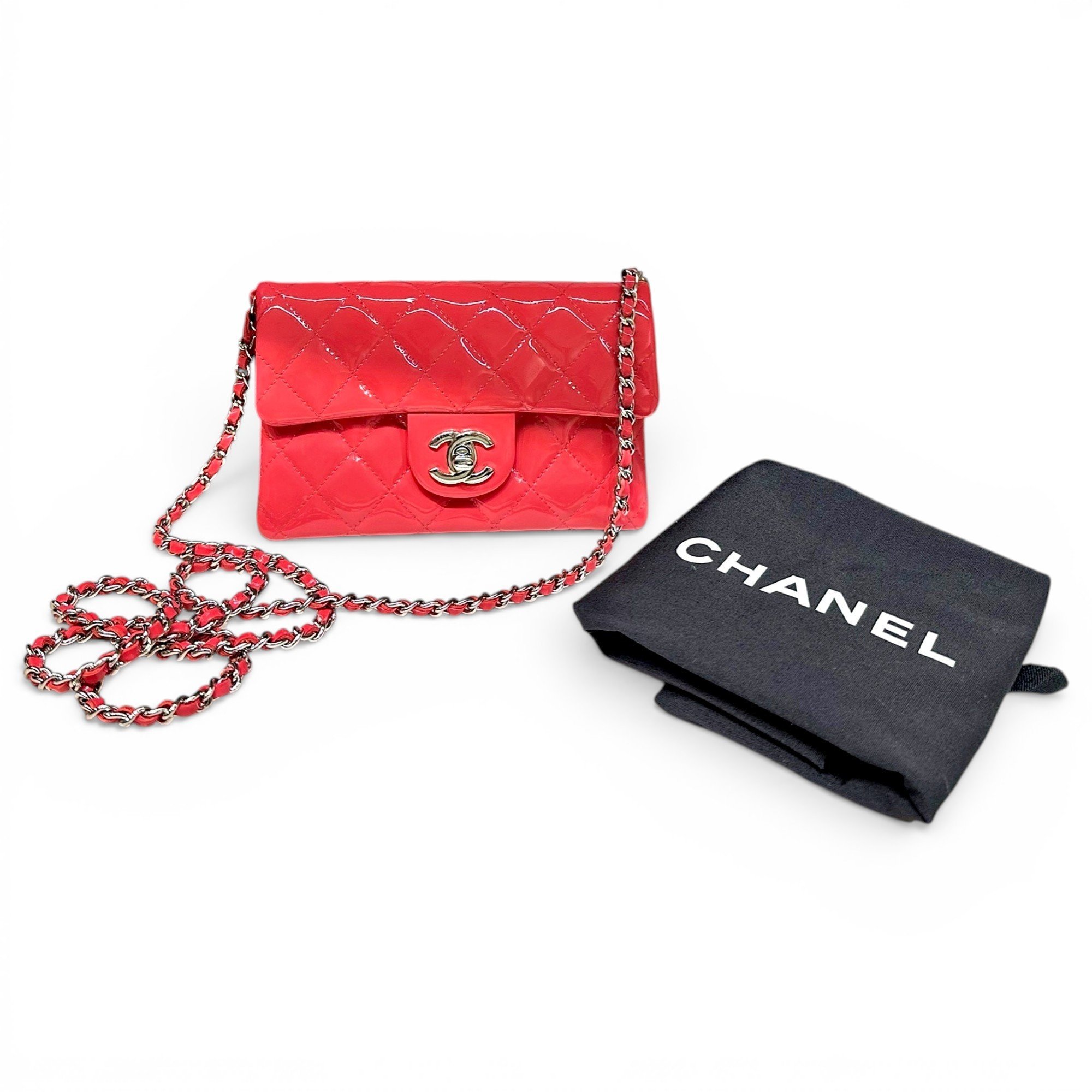 Timeless/Classique patent leather crossbody bag