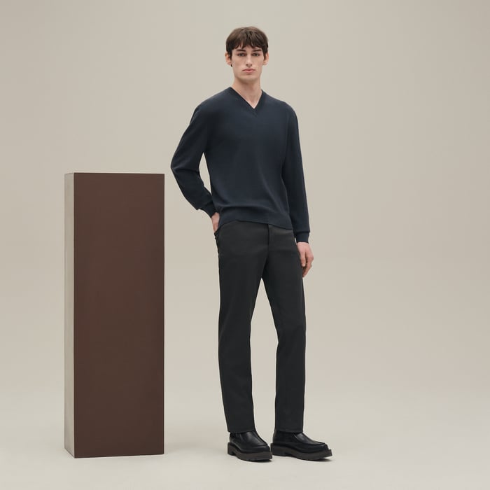 Ardoise Cashmere "Maillon Chaine d'Ancre" V-neck Sweater