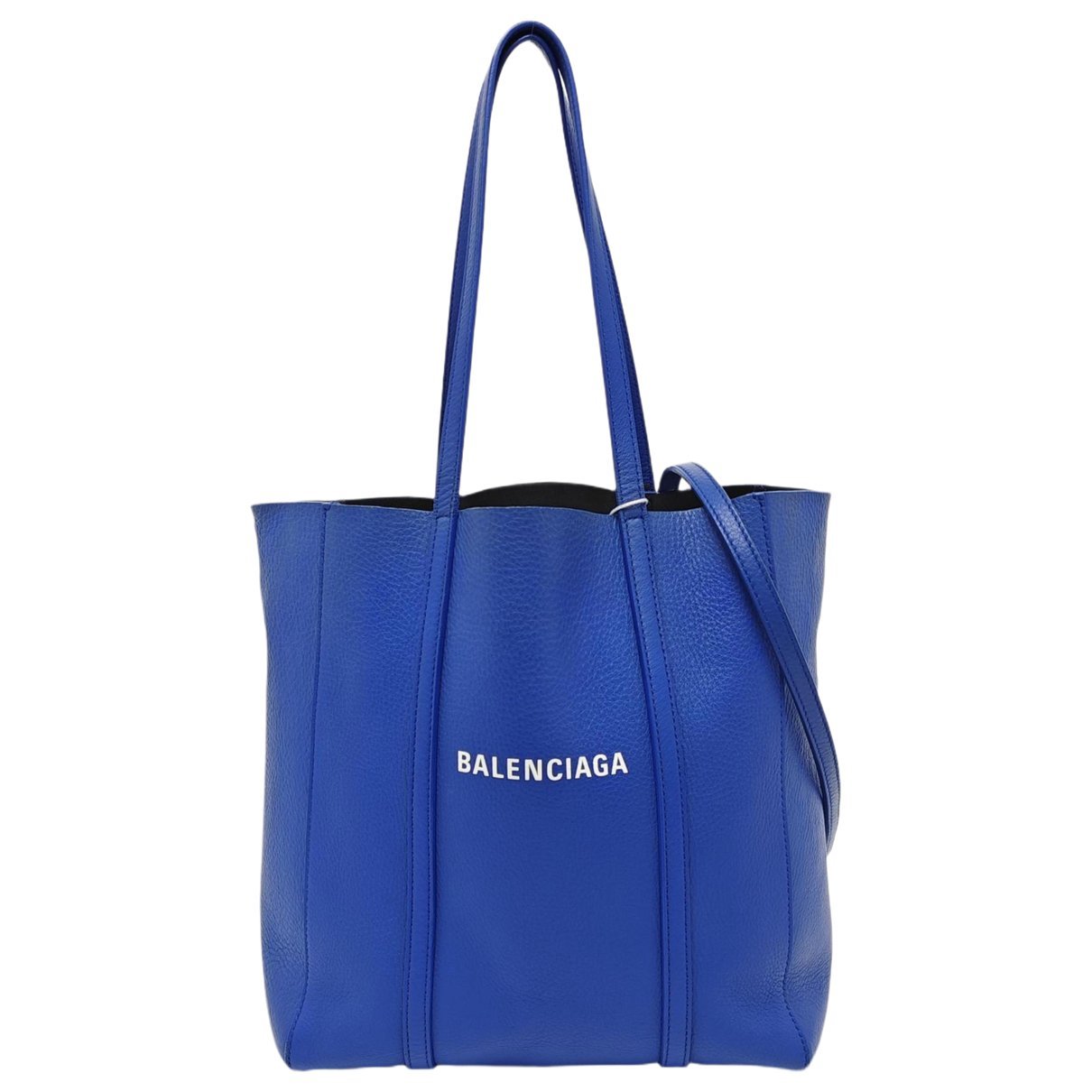 Everyday leather handbag