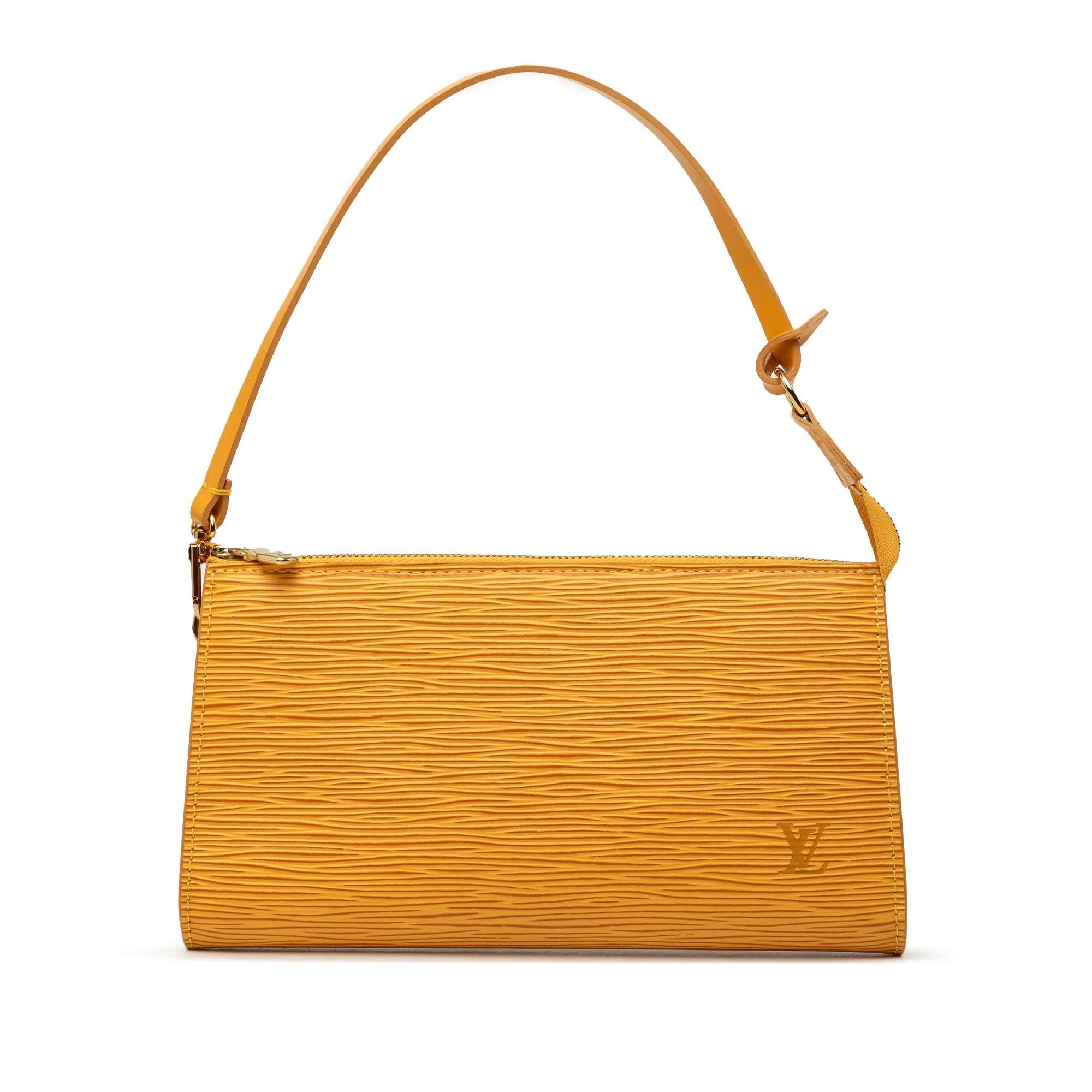 Pochette Accessoire leather handbag