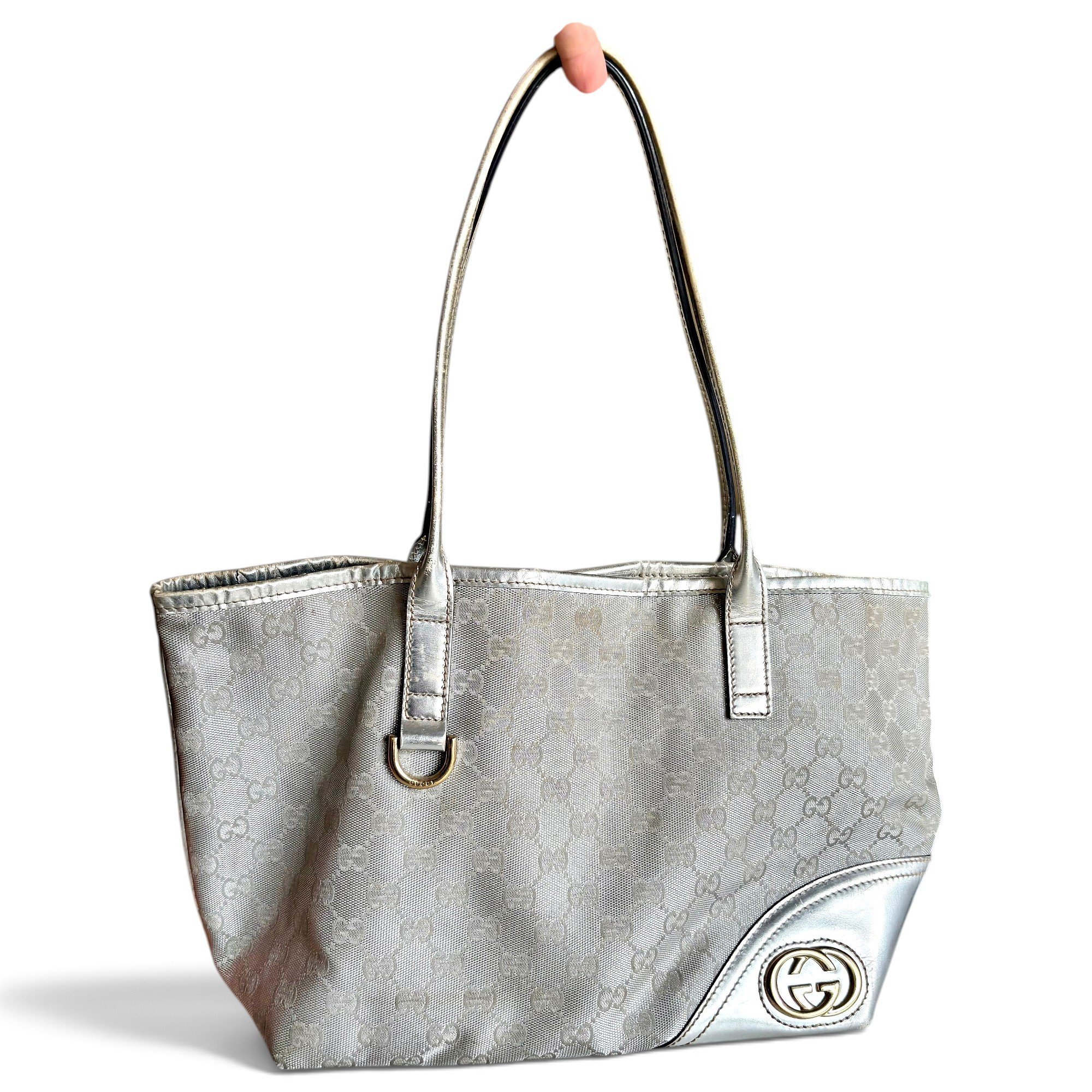 Leather tote