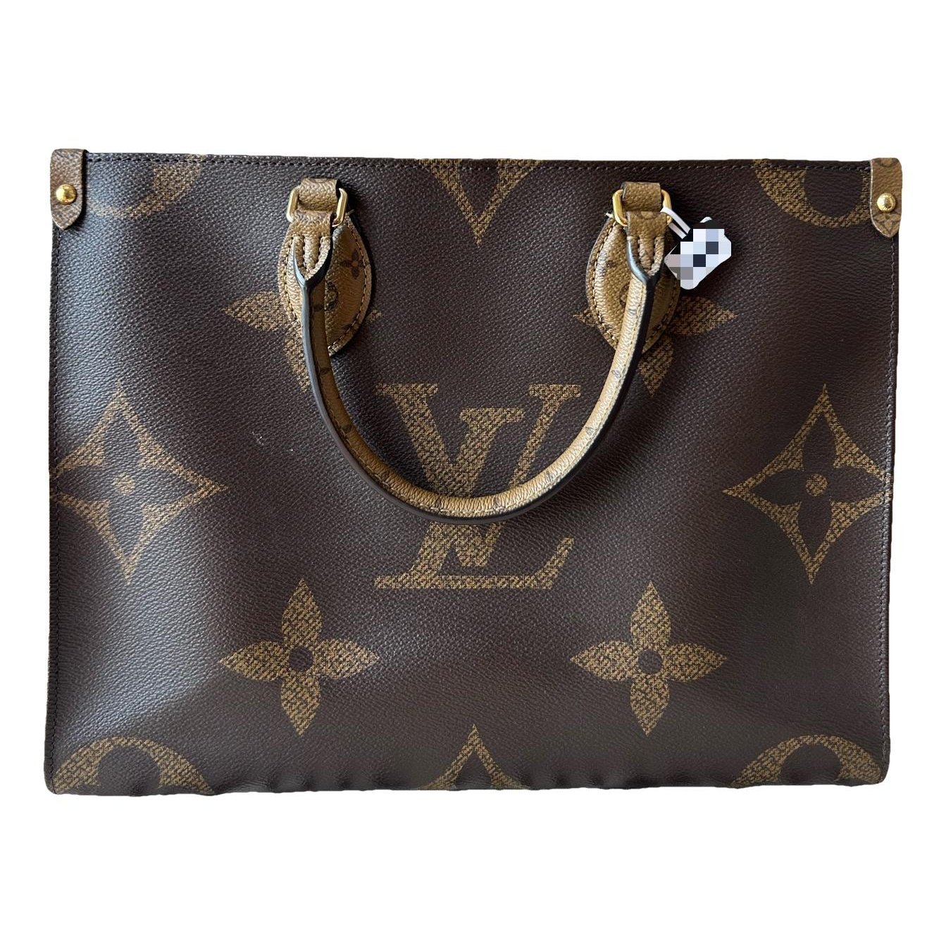 Onthego leather handbag