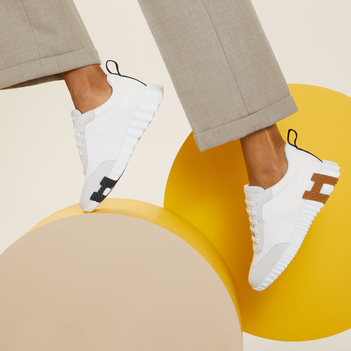Blanc Tênis Bouncing