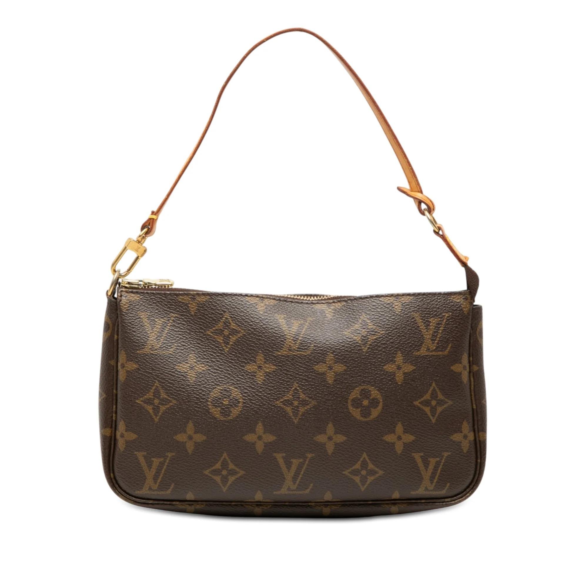 Pochette Accessoire leather handbag