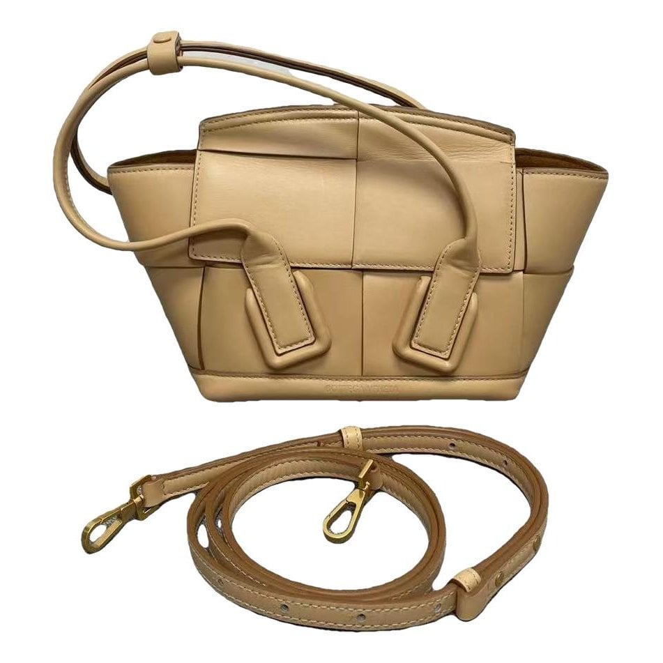 Bottega Veneta Arco leather tote