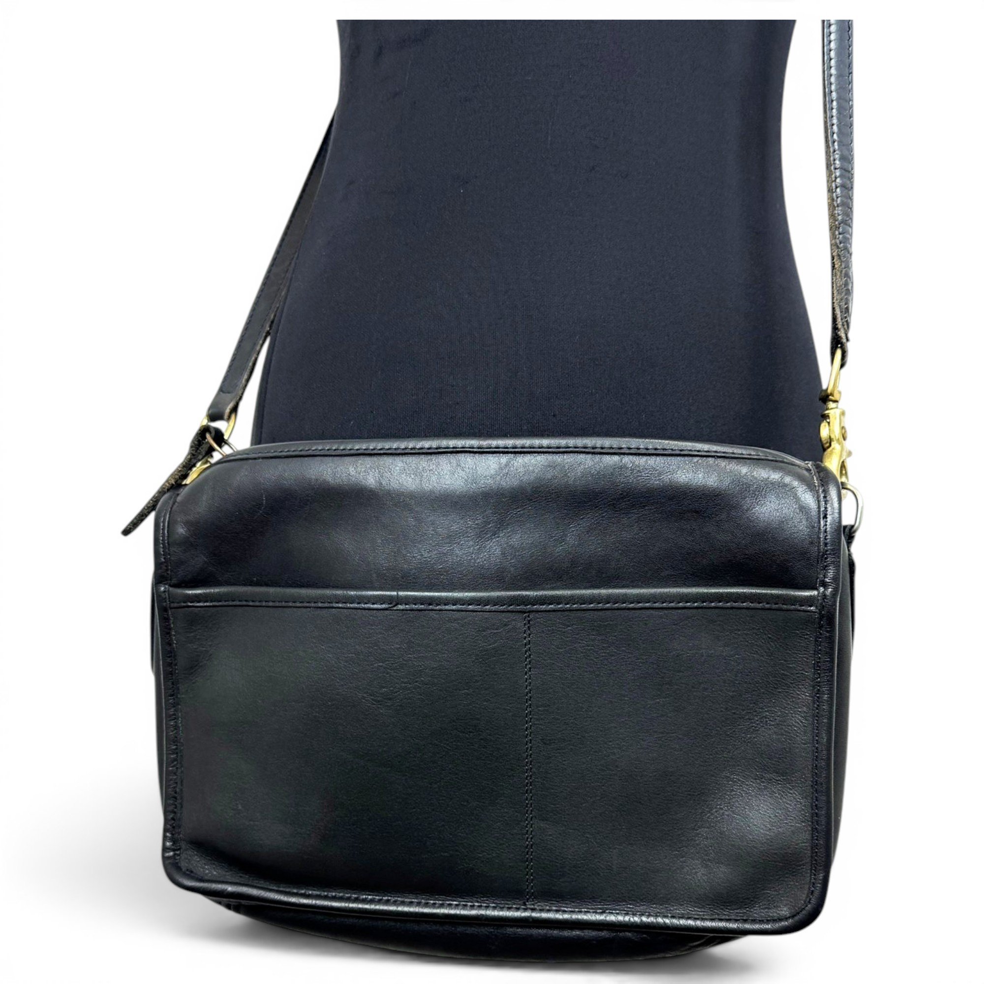 Leather crossbody bag