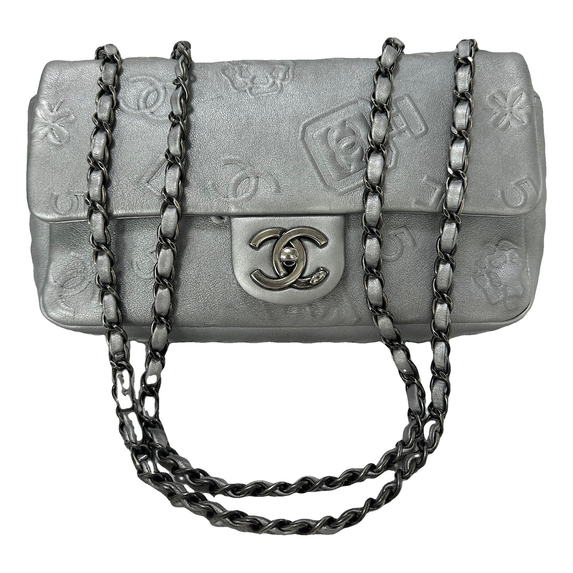 Timeless/Classique leather crossbody bag