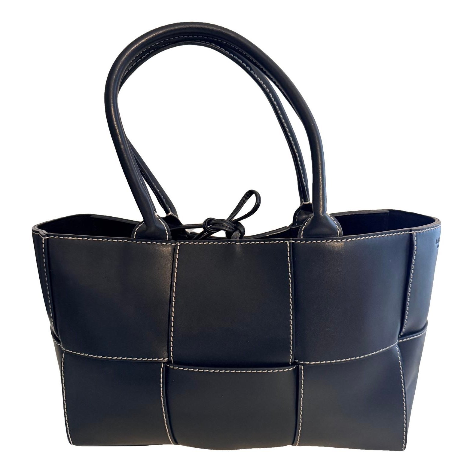 Arco leather tote