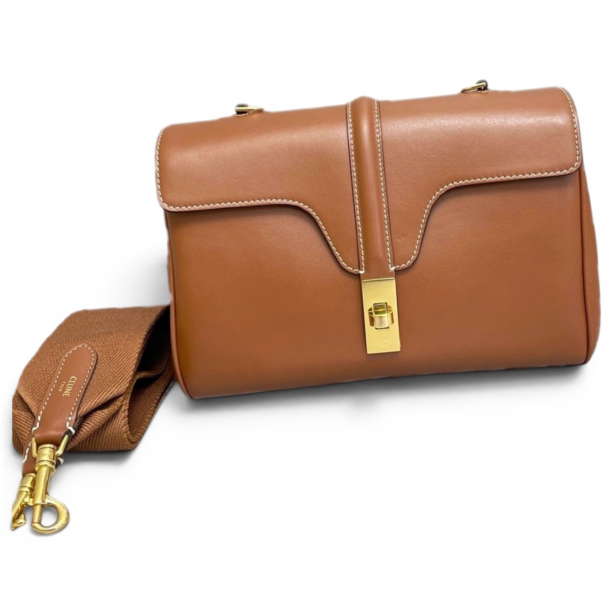 Sac 16 leather handbag