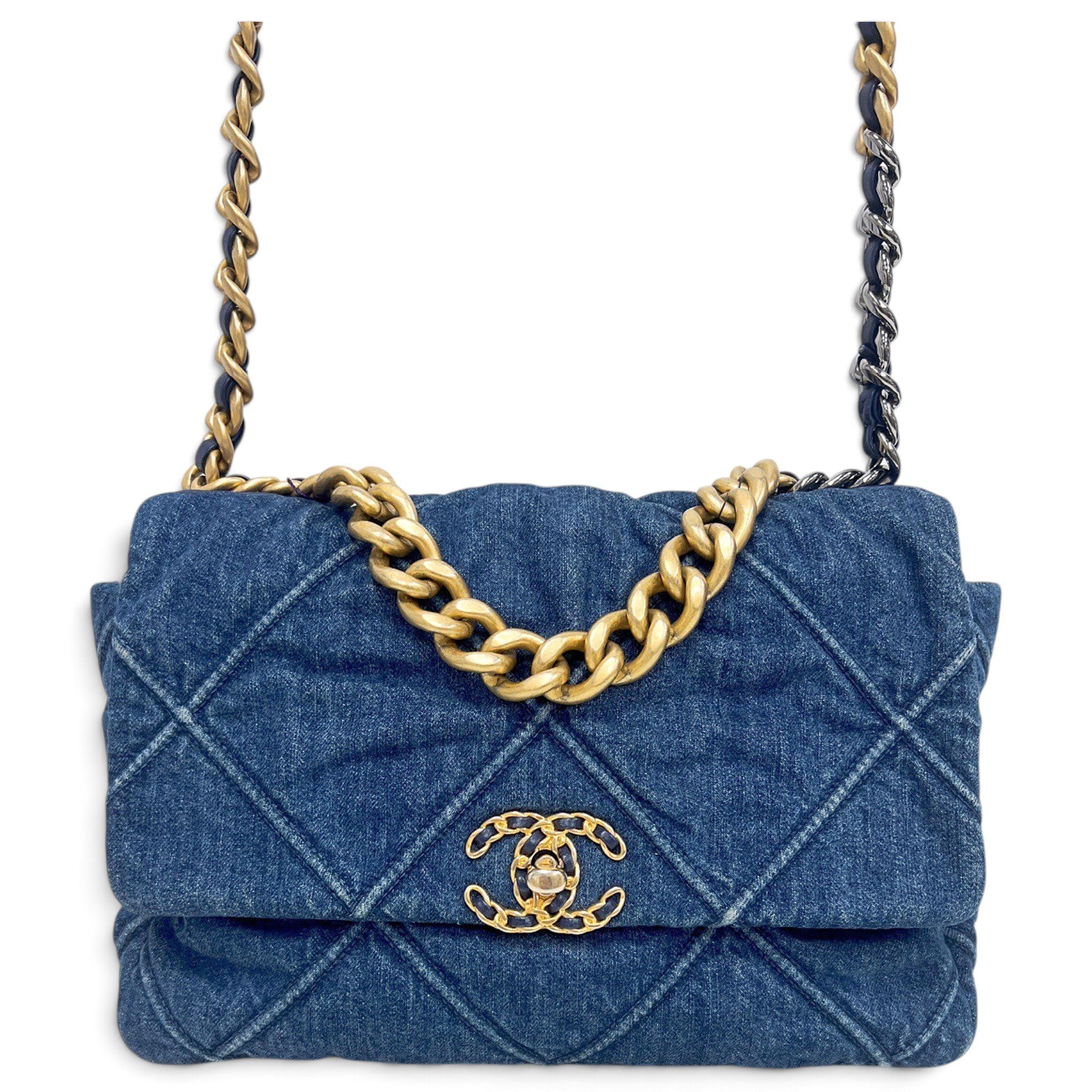 Chanel 19 handbag