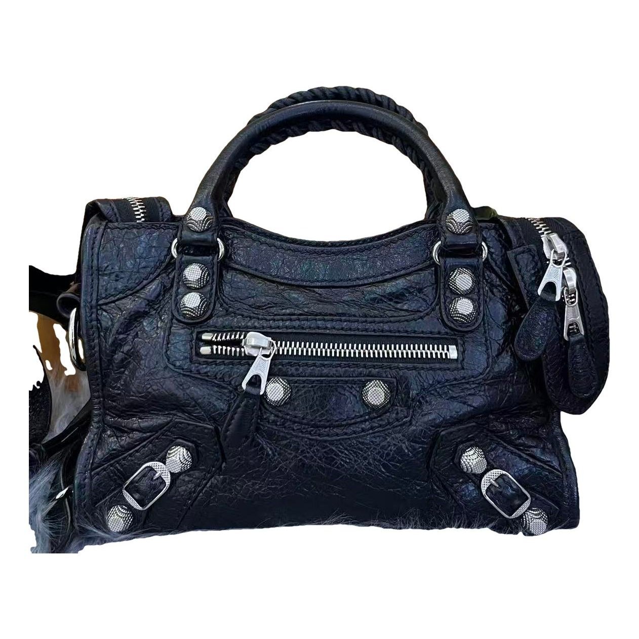 City leather handbag