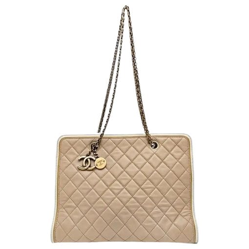 Chanel Leather handbag