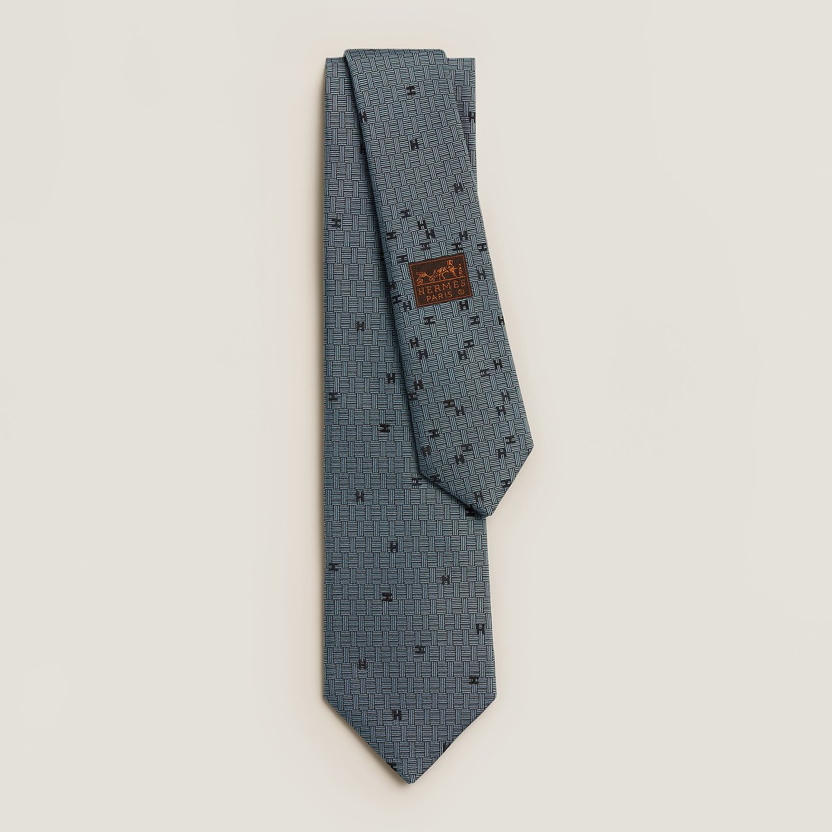 Spread H tie