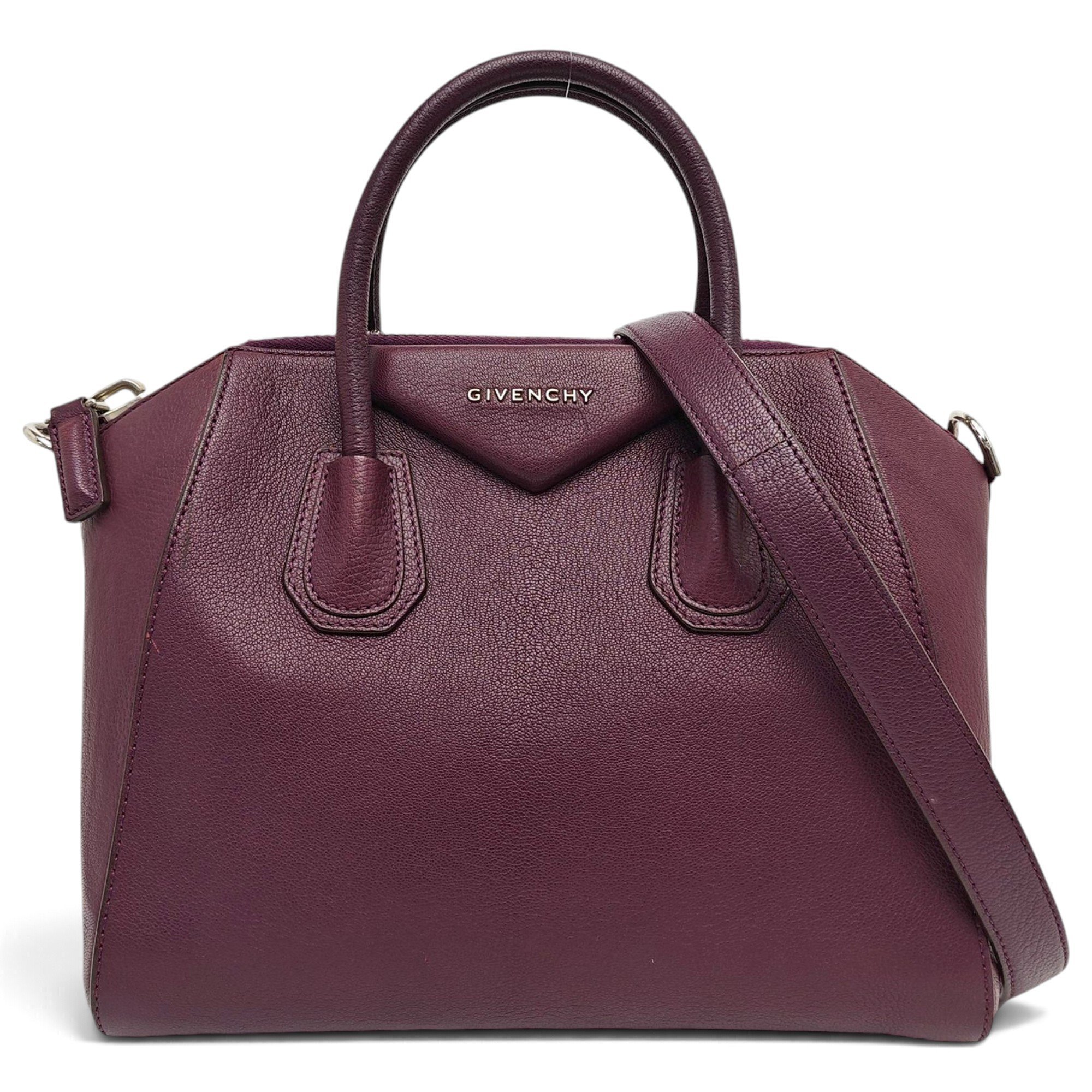 Antigona leather handbag