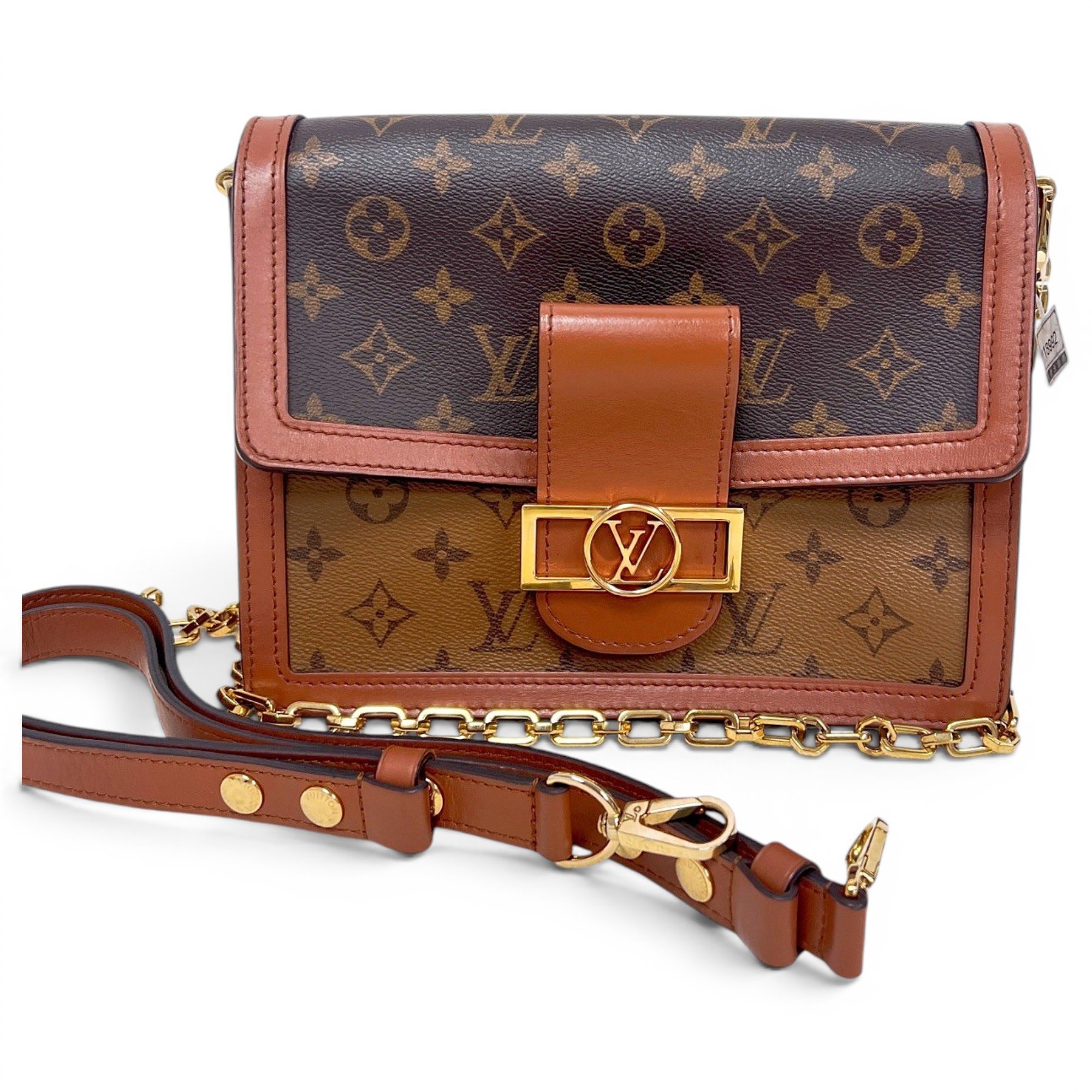 Dauphine leather handbag