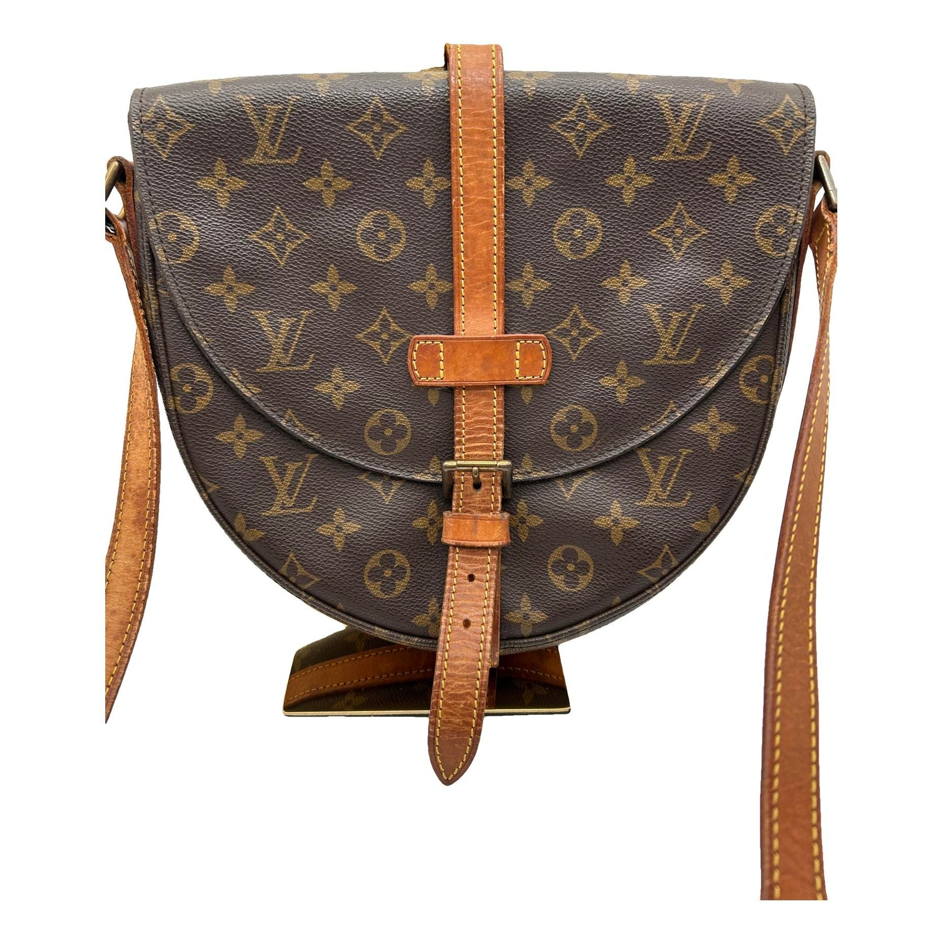 Chantilly leather crossbody bag