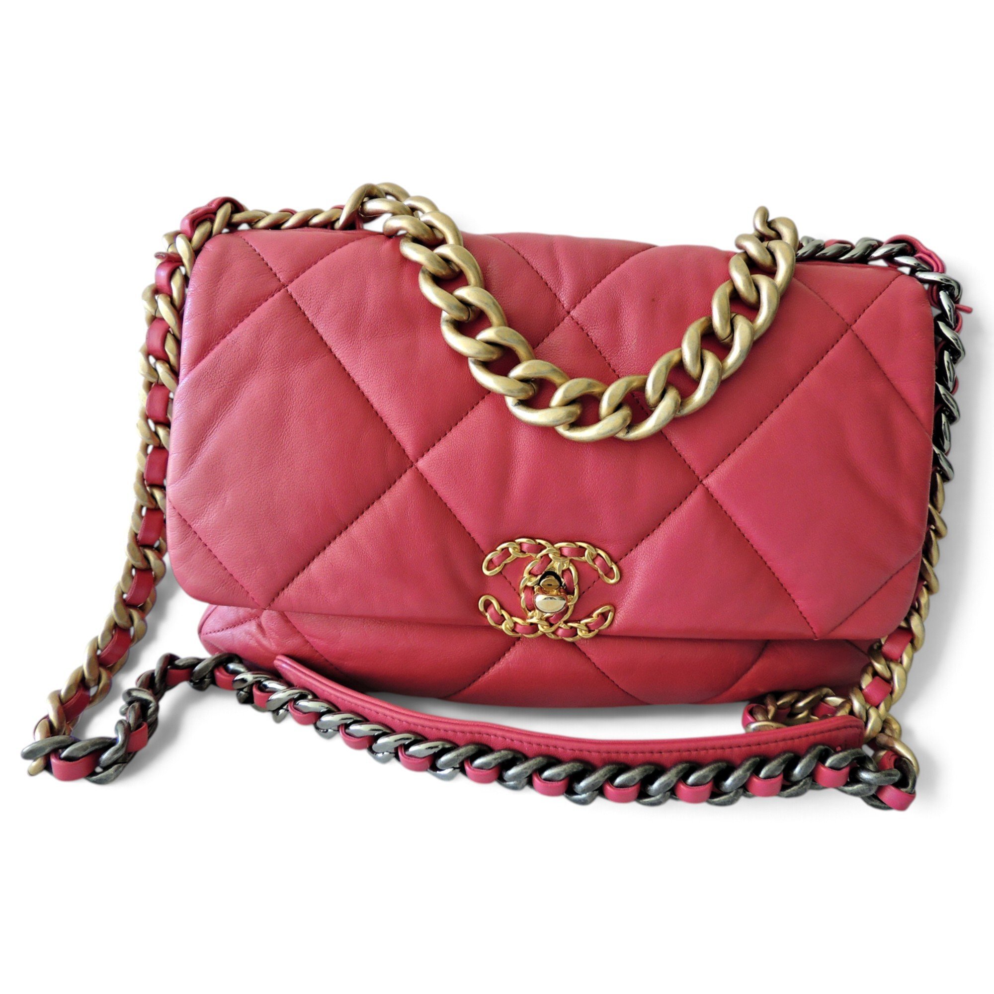 Chanel 19 leather crossbody bag
