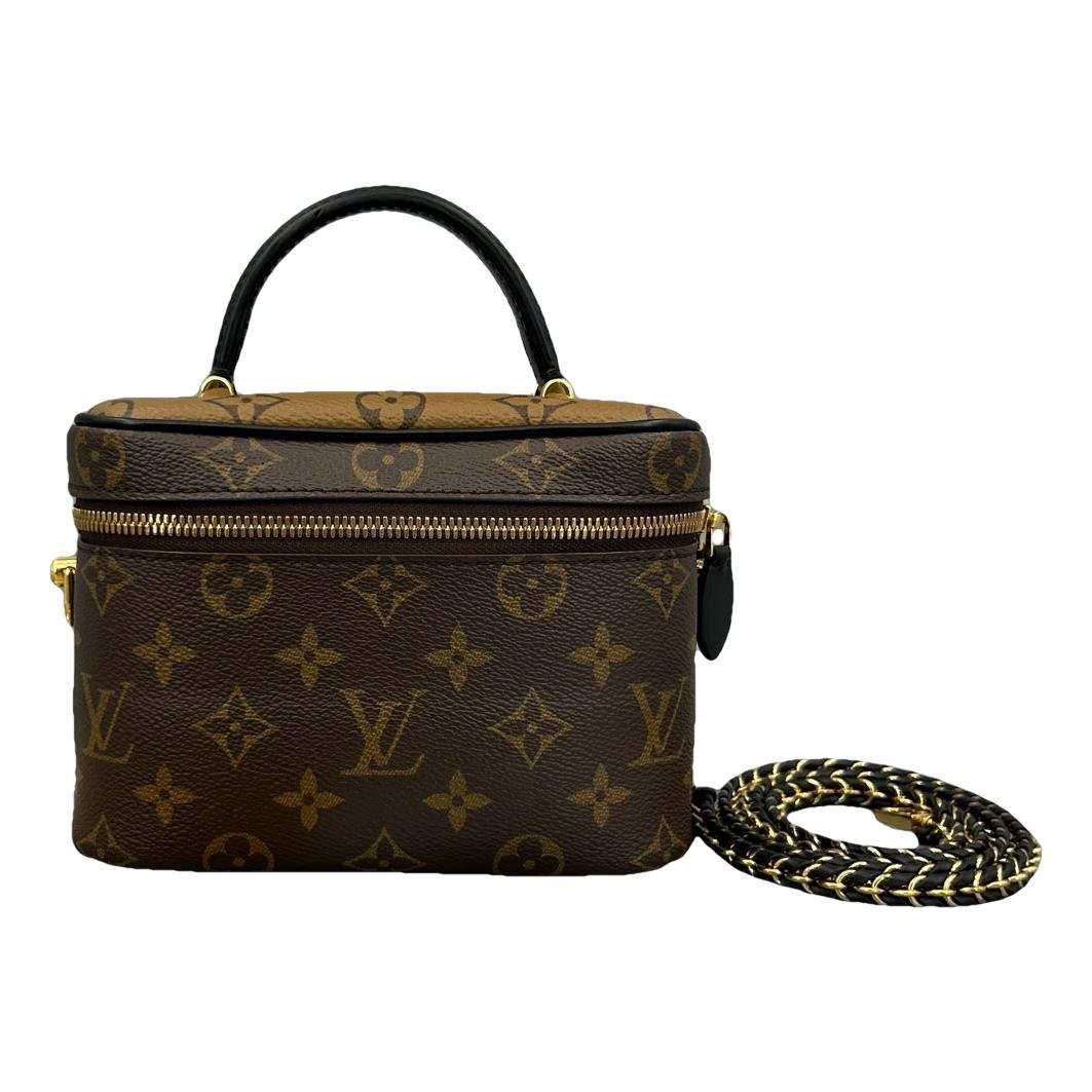 Vanity leather handbag
