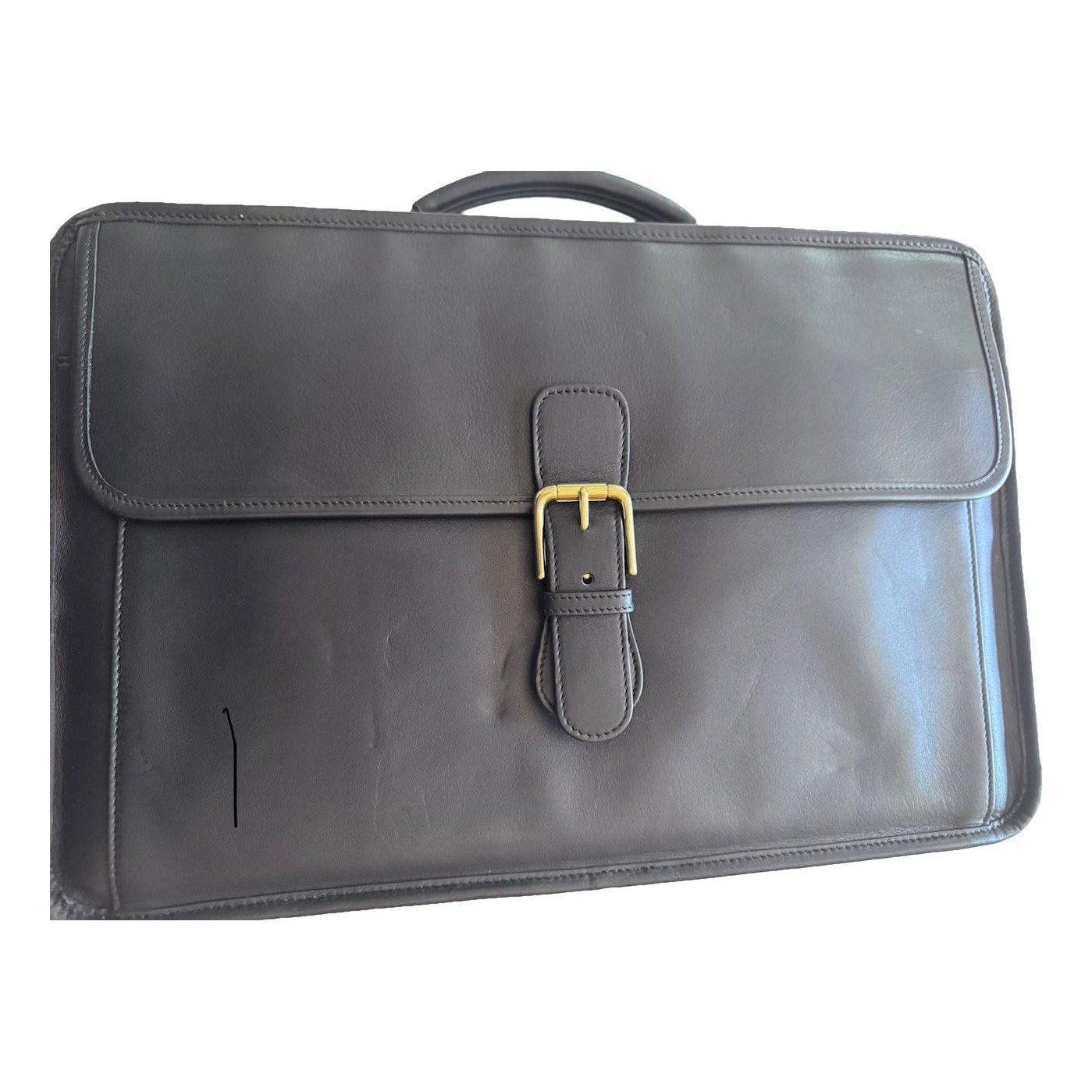 Leather travel bag