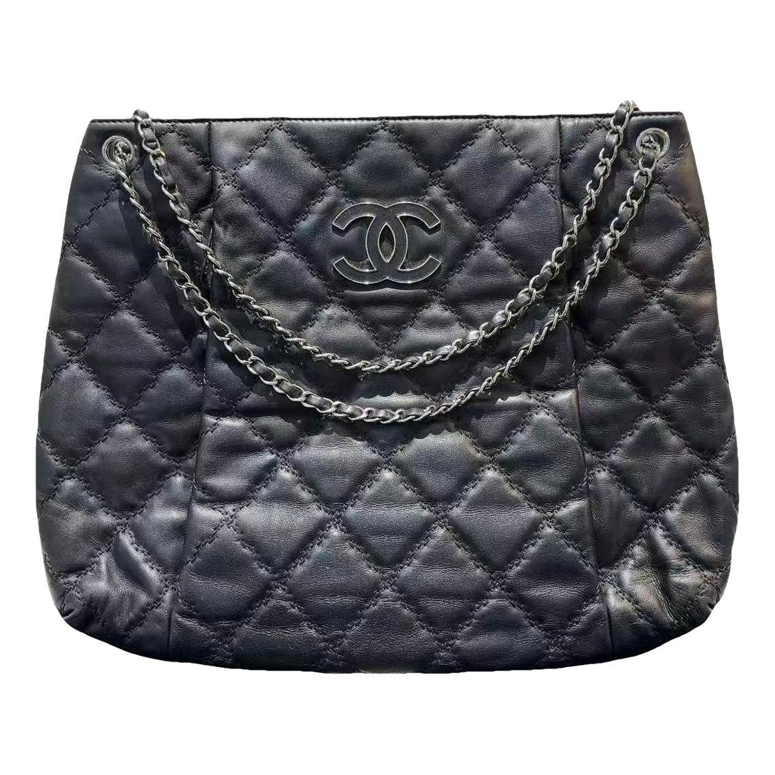 All About Chains leather handbag