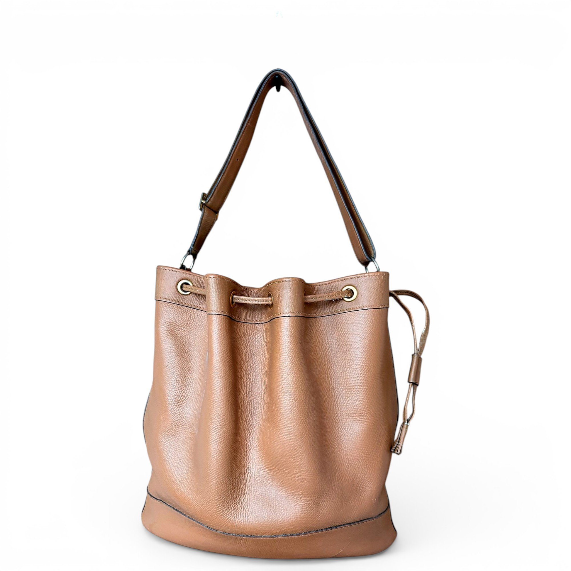 Market leather handbag