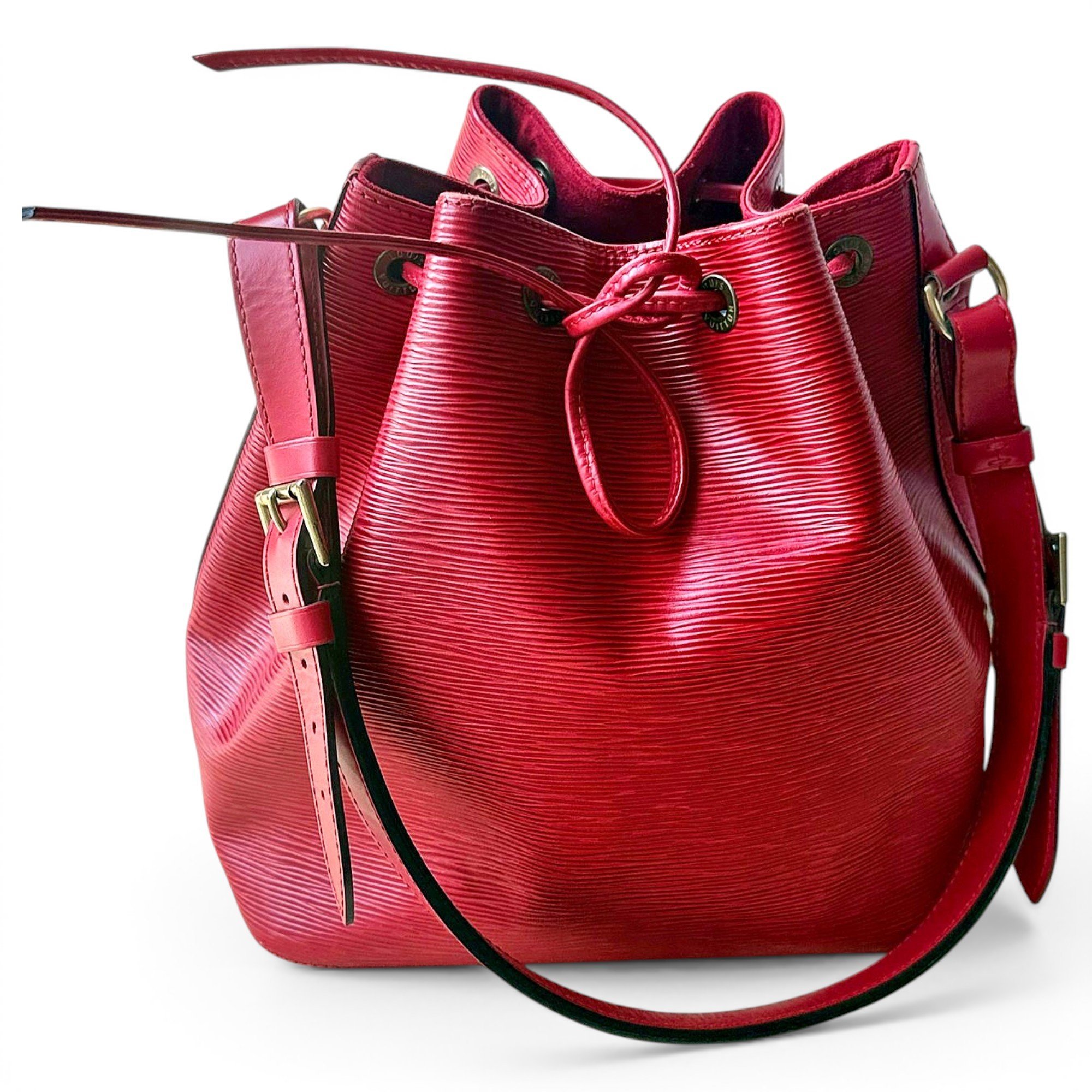 Noé leather handbag