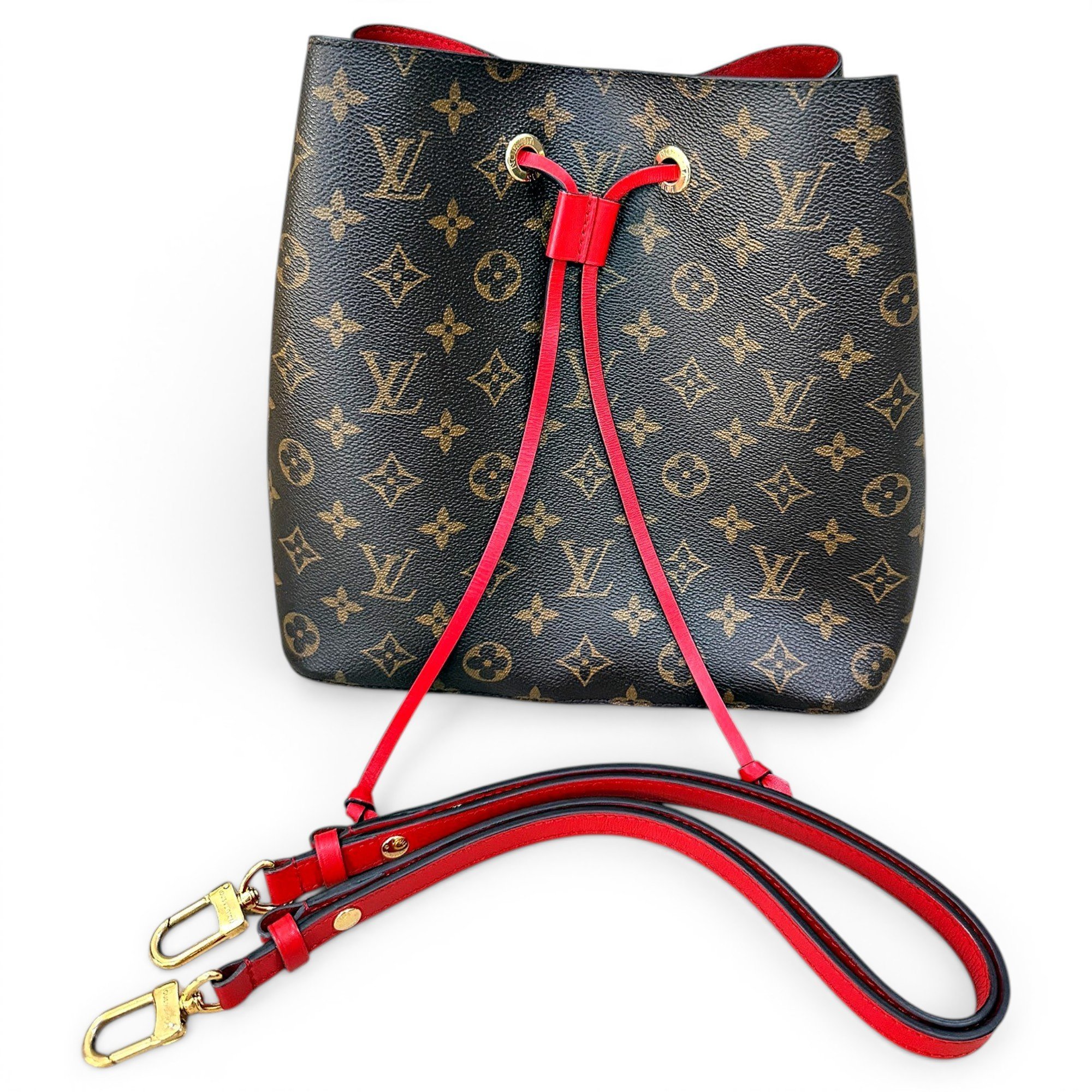 NéoNoé leather handbag