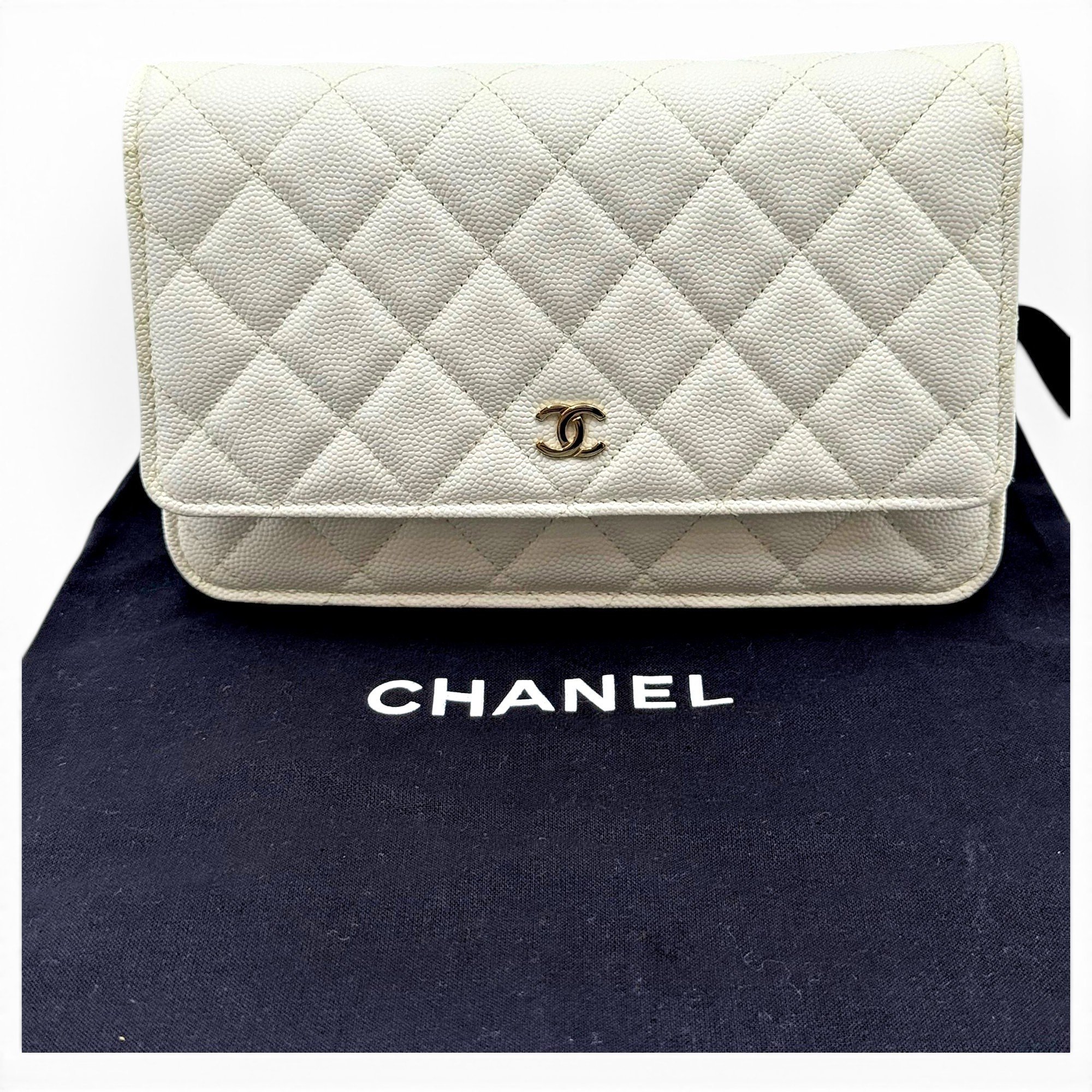 Wallet On Chain Timeless/Classique leather crossbody bag