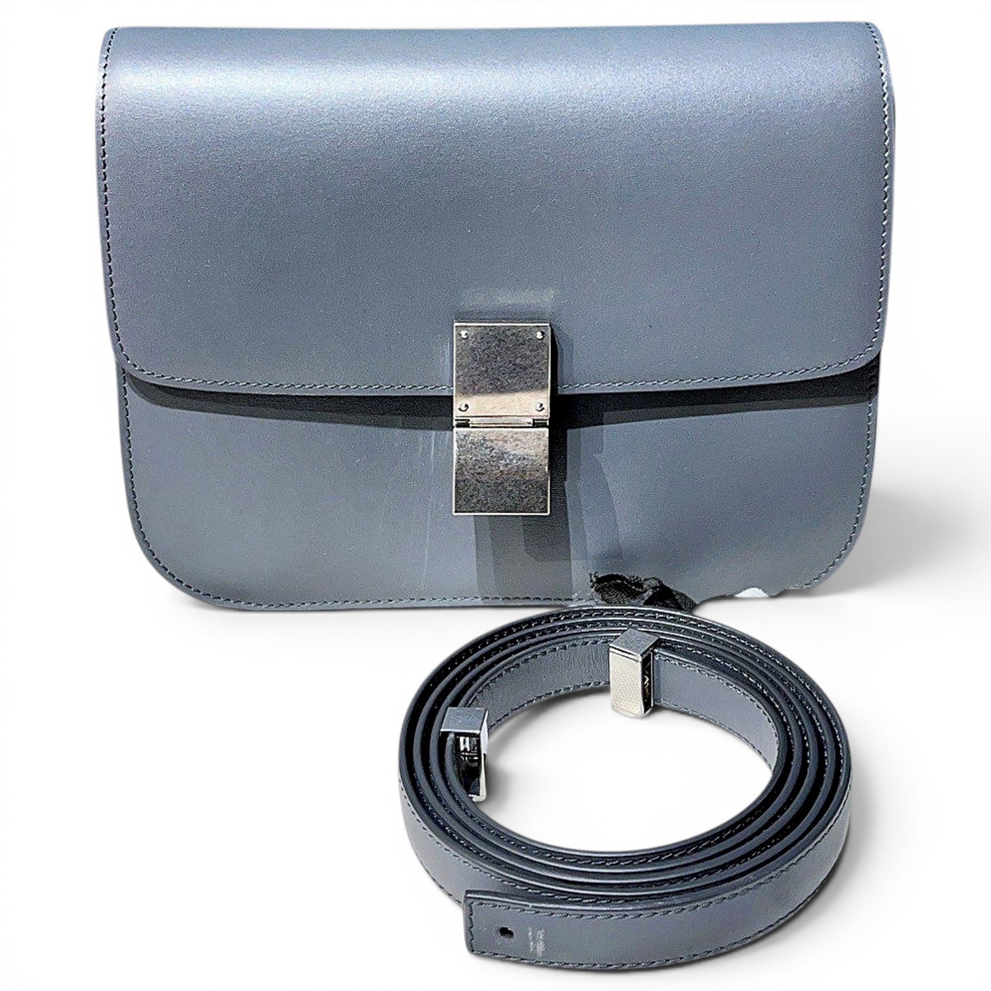 Classic leather handbag